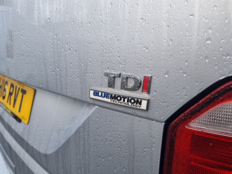 Volkswagen Transporter T32 TDI KOMBI HIGHLINE BMT 11