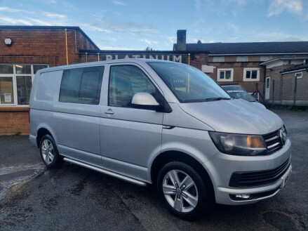 Volkswagen Transporter T32 TDI KOMBI HIGHLINE BMT