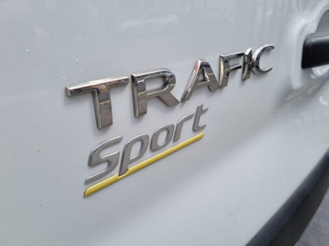 Renault Trafic SL27 SPORT NAV ENERGY DCI 4