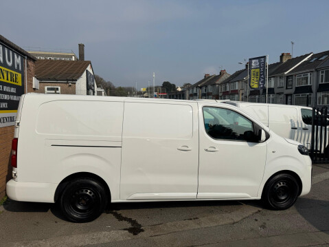 Vauxhall Vivaro L2H1 2900 SPORTIVE S/S 3