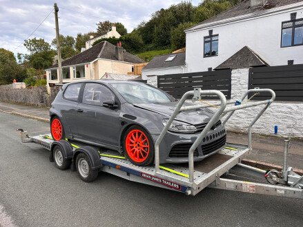 158 Performance Venom Brian James C4 Transporter 5m x 2M 2600KG With Tyre Rack