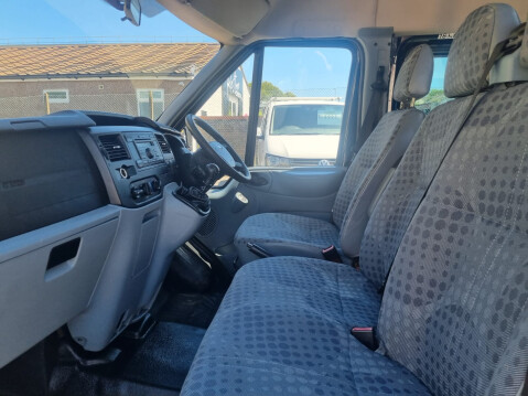 Ford Transit 430 H/R BUS 17 STR 13