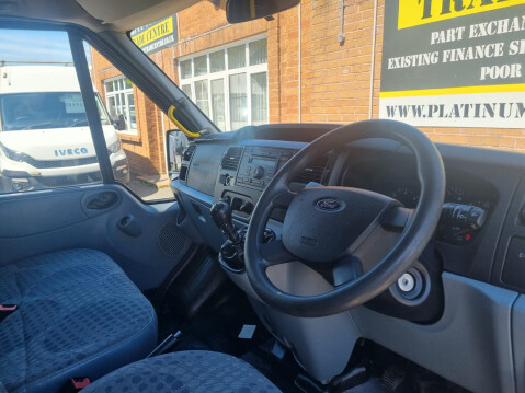 Ford Transit 430 H/R BUS 17 STR 8