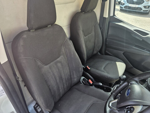 Ford Transit Courier LIMITED TDCI 12