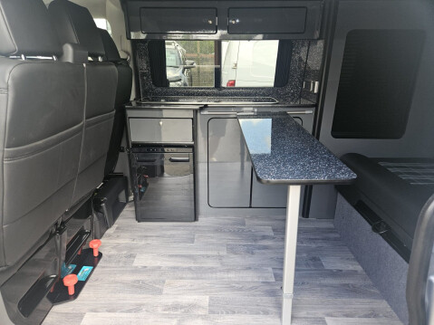 Volkswagen Transporter T28 TDI Campervan 14