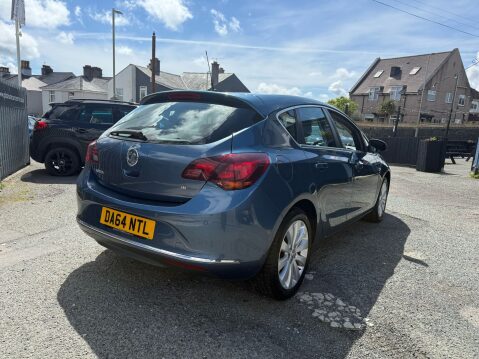 Vauxhall Astra ELITE 7
