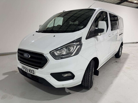Ford Transit Custom 320 2.0 EcoBlue Limited Crew Van / Double Cab 5dr Diesel Manual L2 H1 Euro 80