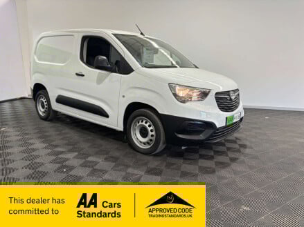 Vauxhall Combo Turbo D 2300 Dynamic Panel Van 1.5 Manual Diesel