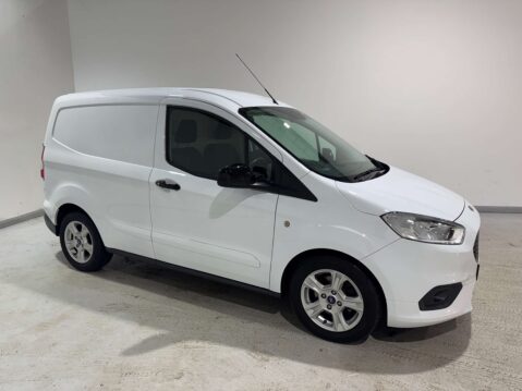 Ford Transit Courier 1.0 Limited 4