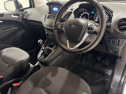 Ford Transit Courier 1.0 Limited 10