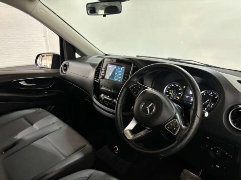 Mercedes-Benz Vito 116 CDi Tourer 2.0 Select Auto 5dr 19