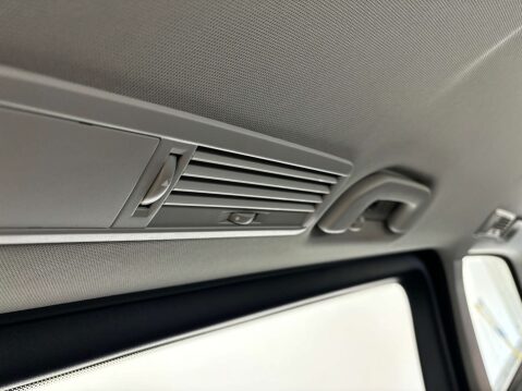 Mercedes-Benz Vito 116 CDi Tourer 2.0 Select Auto 5dr 46