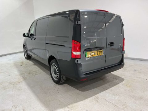 Mercedes-Benz Vito eVito 66 Progressive 25