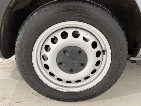 Mercedes-Benz Vito eVito 66 Progressive 40