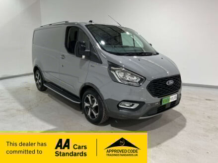 Ford Transit Custom 300 2.0 Active SWB EcoBlue