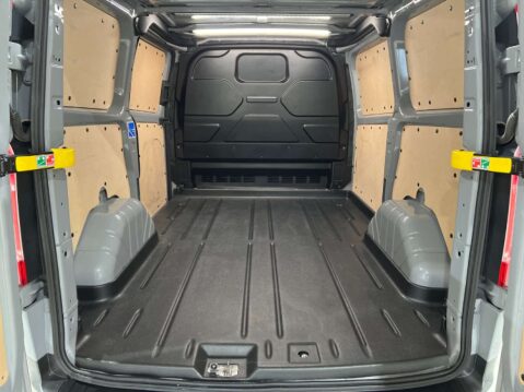 Ford Transit Custom 300 2.0 Active SWB EcoBlue 38