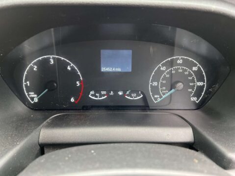 Ford Transit Custom 300 2.0 Active SWB EcoBlue 5