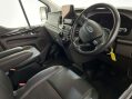 Ford Transit Custom 300 2.0 Active SWB EcoBlue 4