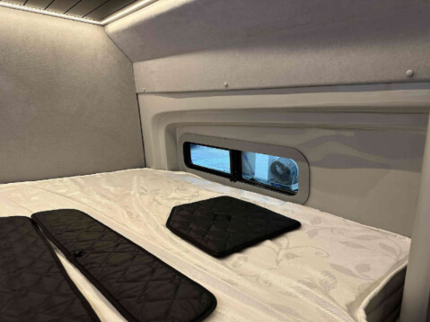 Volkswagen Campervan Trek RV Grand Tourer 18