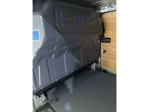 Mercedes-Benz Vito eVito 66 Progressive 34