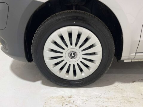 Mercedes-Benz Vito eVito 66 Progressive 46