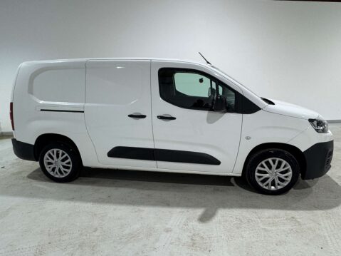 Citroen Berlingo 950 1.5 Enterprise Blue HDi S/S 4