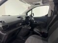 Vauxhall Combo 2300 1.5 SportIVE TD S/S 15