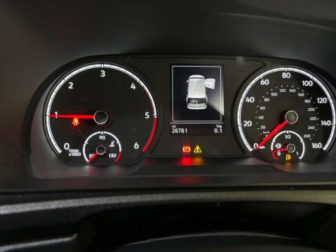 Volkswagen Caddy C20 2.0 Commerce TDI 9