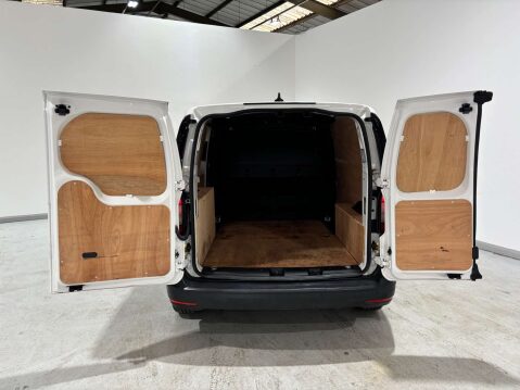 Volkswagen Caddy C20 2.0 Commerce TDI 36