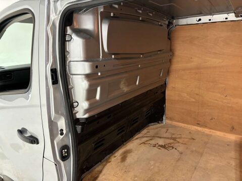 Renault Trafic LL30 2.0 Business Blue LWB dCi 36