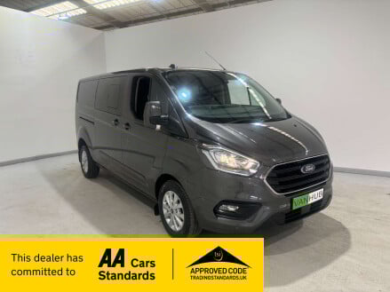 Ford Transit Custom 320 Limited EcoBlue Crew Van / Double Cab