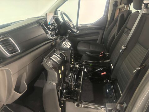 Ford Transit Custom 320 Limited EcoBlue Crew Van / Double Cab 35