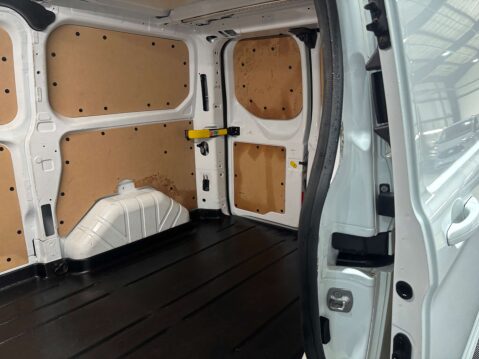 Ford Transit Custom 300 SWB Limited EcoBlue 11