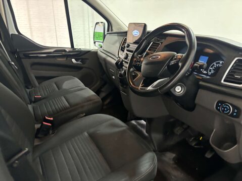 Ford Transit Custom 300 SWB Limited EcoBlue 5