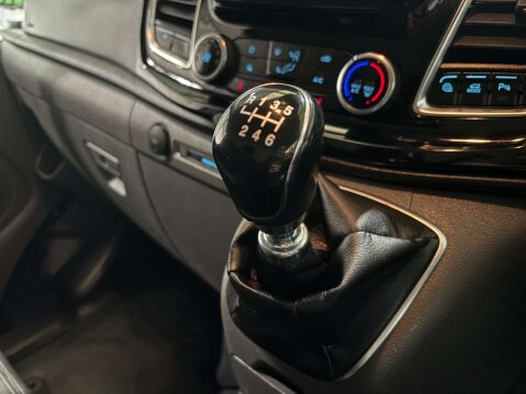 Ford Transit Custom 300 SWB Limited EcoBlue 19