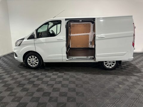 Ford Transit Custom 300 SWB Limited EcoBlue 41