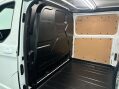 Ford Transit Custom 300 SWB Limited EcoBlue 38