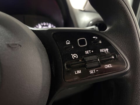 Mercedes-Benz Sprinter 315 Premium CDI MWB 21