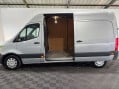 Mercedes-Benz Sprinter 315 Premium CDI MWB 22