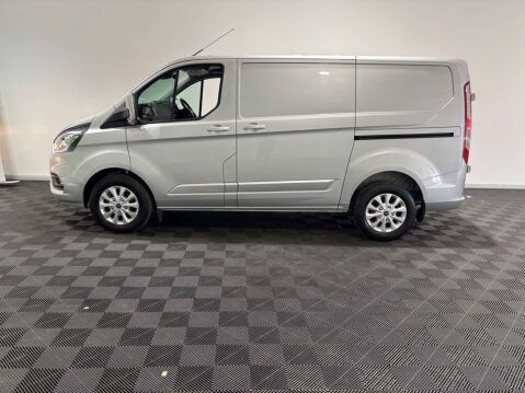 Ford Transit Custom 300 SWB Limited EcoBlue 44