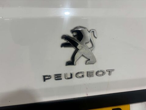 Peugeot Boxer 335 Professional L3H2 Blue HDi 7