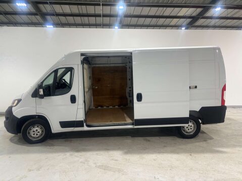 Peugeot Boxer 335 Professional L3H2 Blue HDi 45