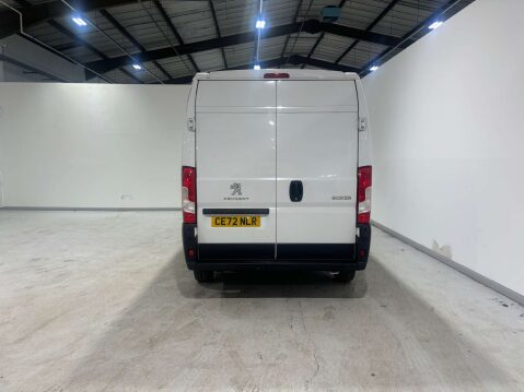Peugeot Boxer 335 Professional L3H2 Blue HDi 36