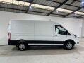 Ford Transit 350 2.0 Limited Edition L3H2 4