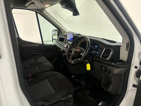 Ford Transit 350 2.0 Limited Edition L3H2 5