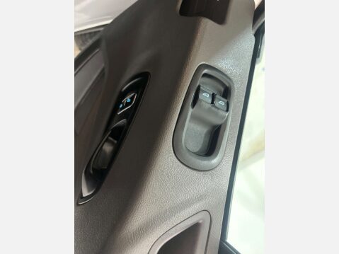 Ford Transit 350 2.0 Limited Edition L3H2 8