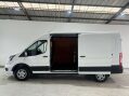 Ford Transit 350 2.0 Limited Edition L3H2 40