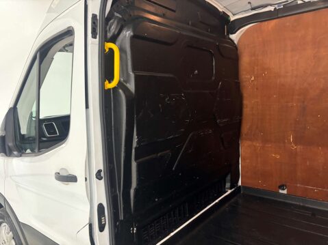 Ford Transit 350 2.0 Limited Edition L3H2 44