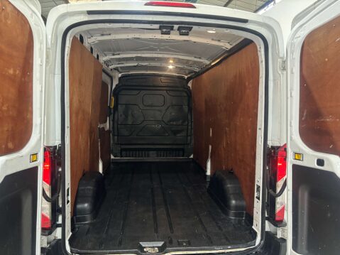 Ford Transit 350 2.0 Limited Edition L3H2 53