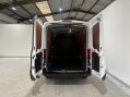 Ford Transit 350 2.0 Limited Edition L3H2 52